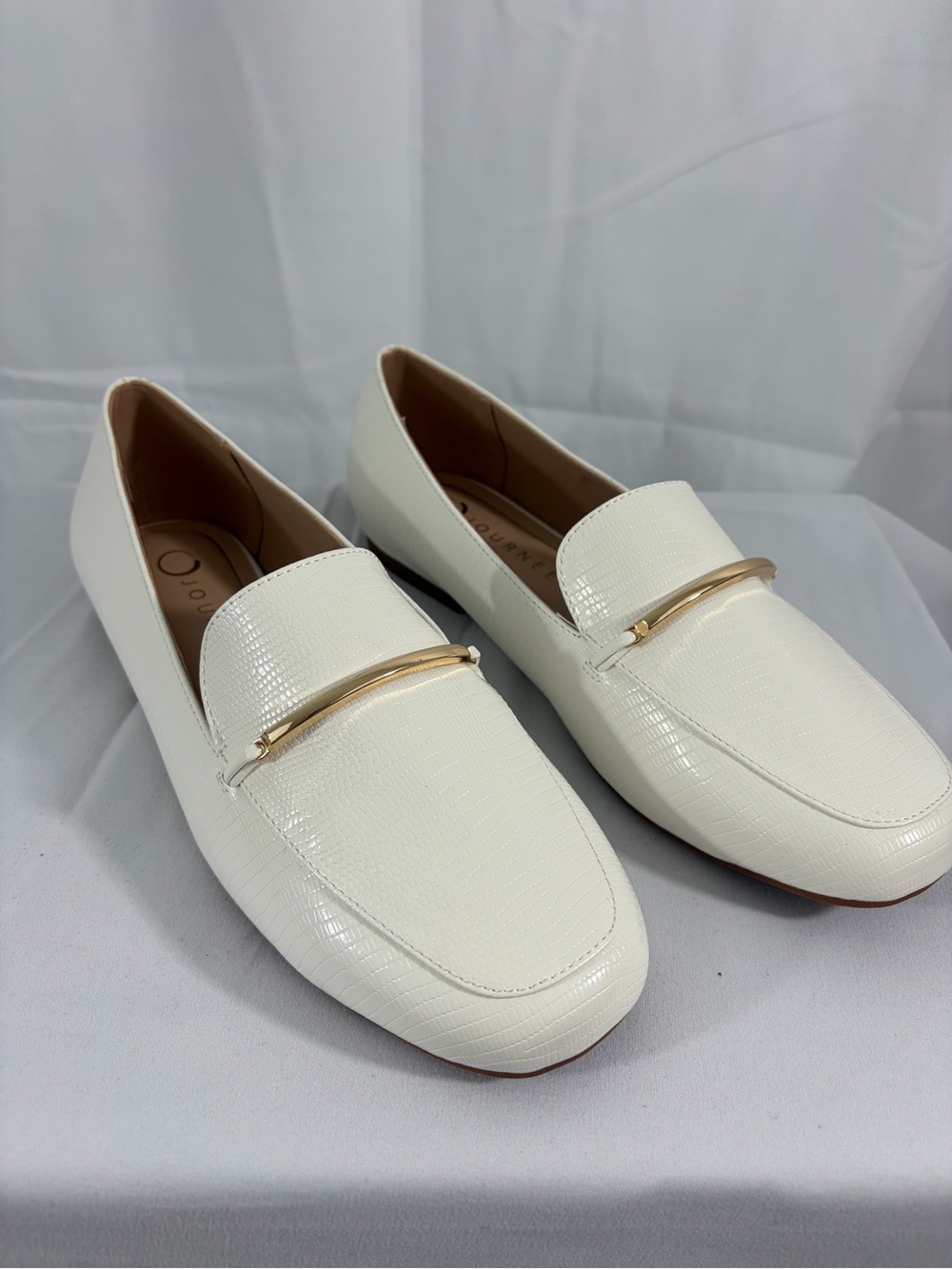 NWT Journee White Faux Loafers with Gold Bar